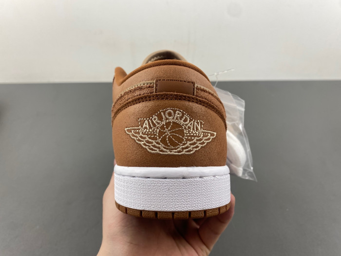 Air Jordan 1 Low SE FJ3453-200