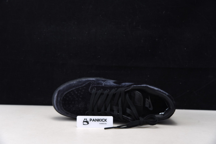 DOVER STREET MARKET X NIKE DUNK LOW TRIPLE BLACK DH2686-002