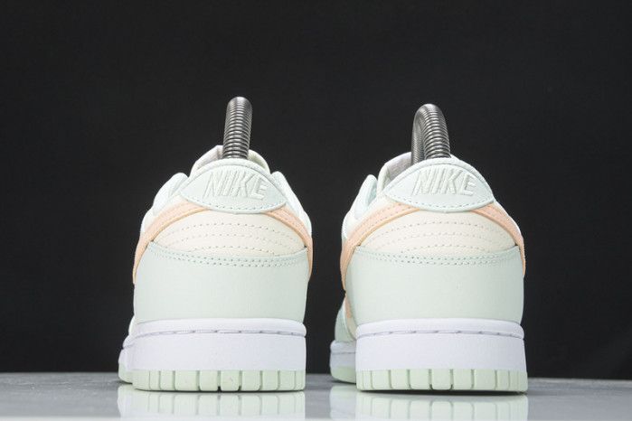 Nike Dunk Low Barely Green - DD1503-104