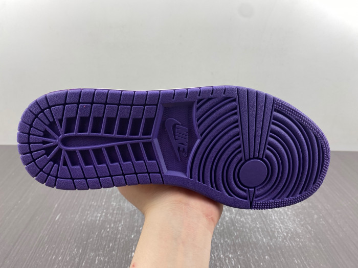 Travis Scott x Air Jordan 1 Low