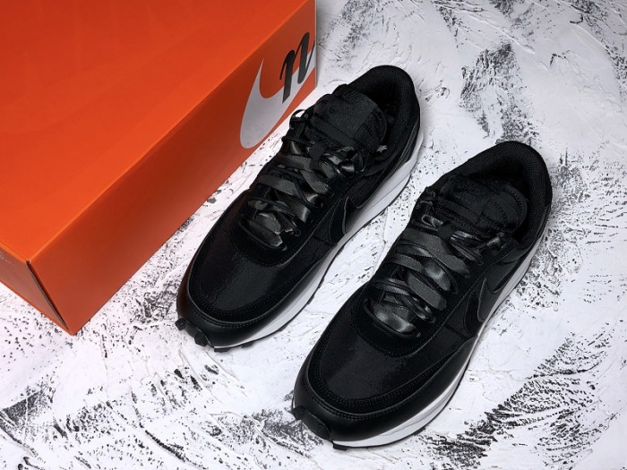 Nike LD Waffle Sacai Black Nylon BV0073-200