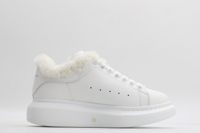 Alexander McQueen sneaker