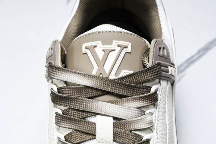 L&V SNEAKERS