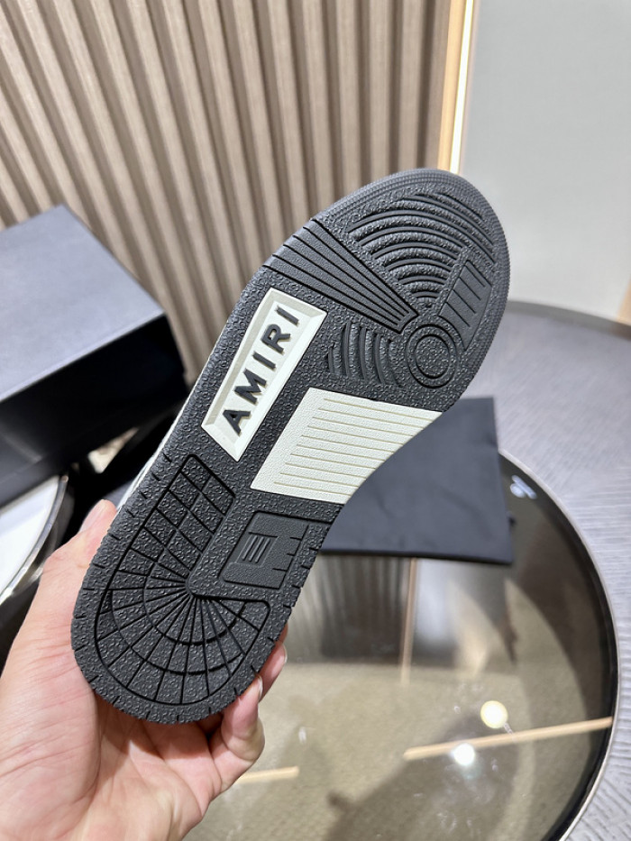 AM1R1 SNEAKERS