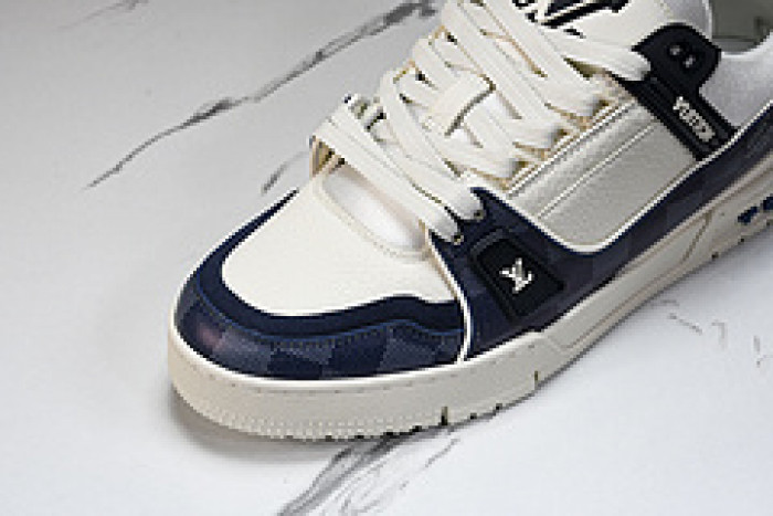 L&V SNEAKERS