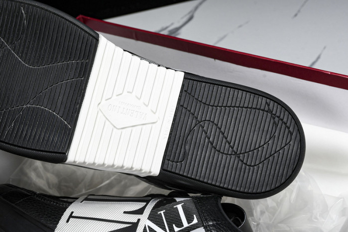 VALEN DESIGNER SNEAKERS