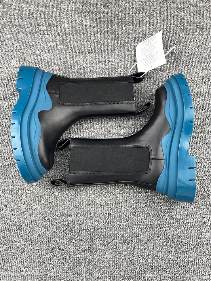 BOTTEGA VENETA SNEAKER