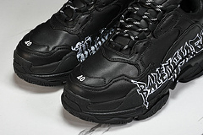 BL TRIPLE S TRAINERS W2FAY 9017