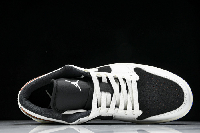 Air Jordan 1 Low HQ0764-001