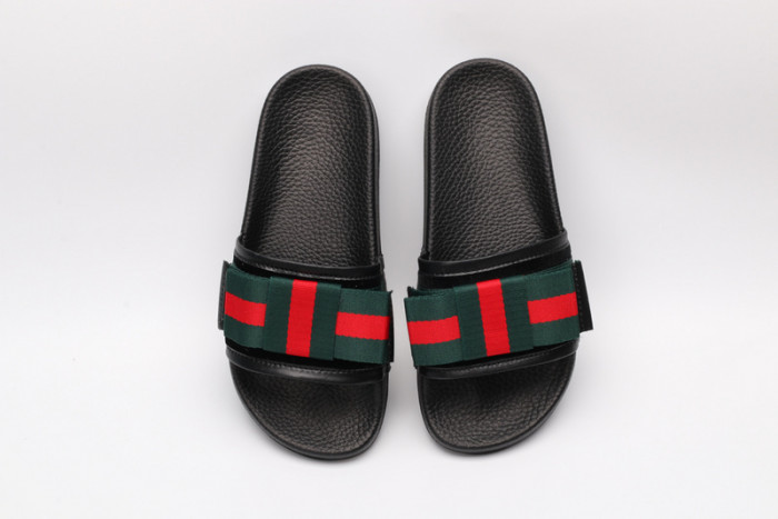 G DESIGNER SLIPPERS
