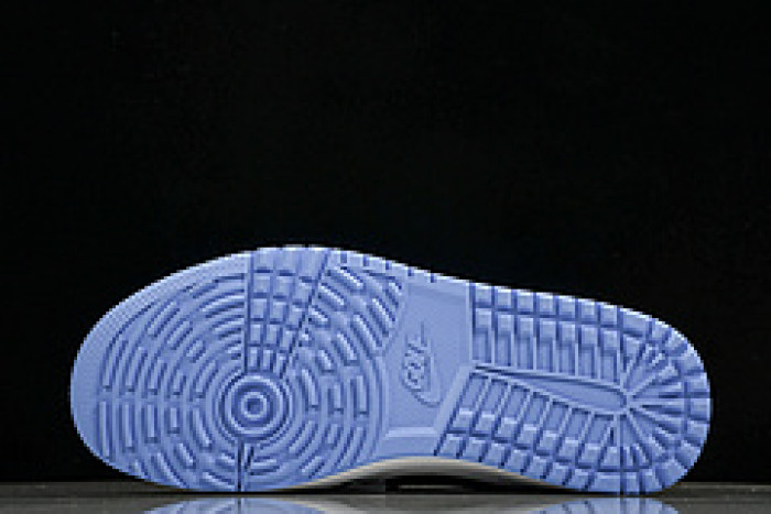 Air Jordan 1 Mule FJ1214-400