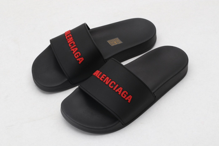 BLEN DESIGNER SLIPPERS