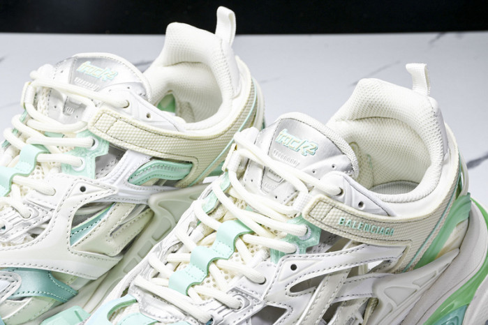 BLEN Track W3AE2 3911