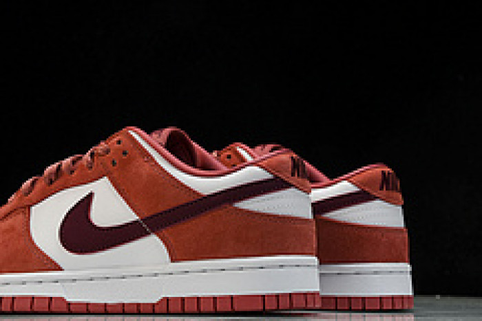 NIKE DUNK LOW VDAY FQ7056 100