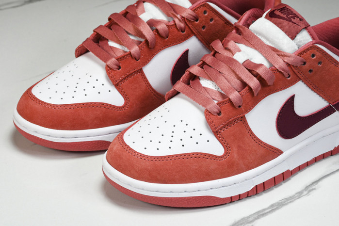 NIKE DUNK LOW VDAY FQ7056 100