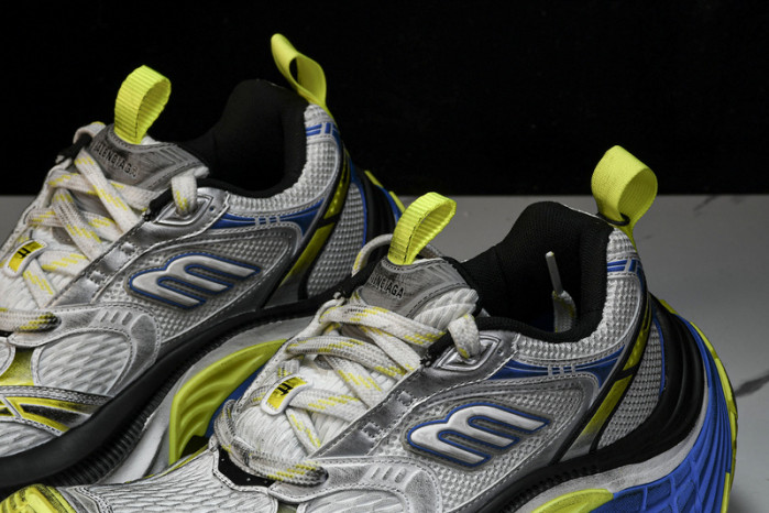 BLEN 10XL W2MV2 9741