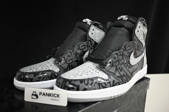Air Jordan 1 Rebellionaire Banned 555088-036