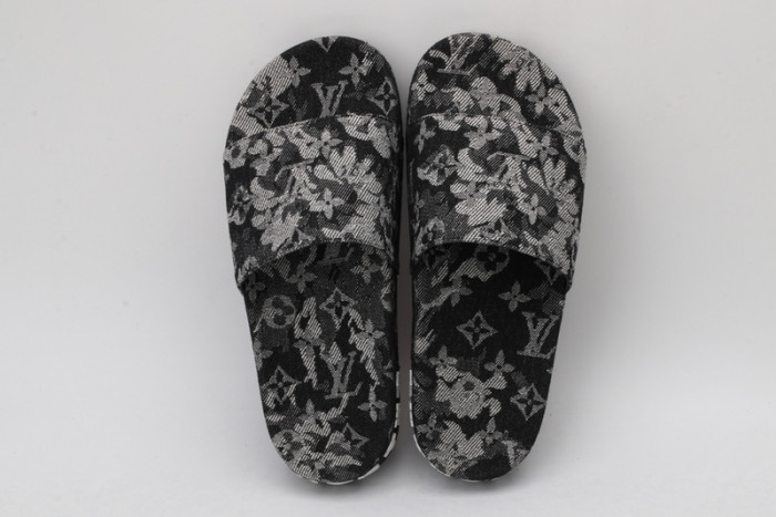 L&V SLIPPERS