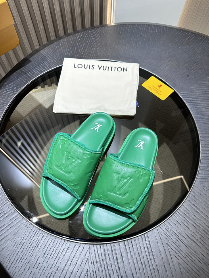 L&V SLIPPERS