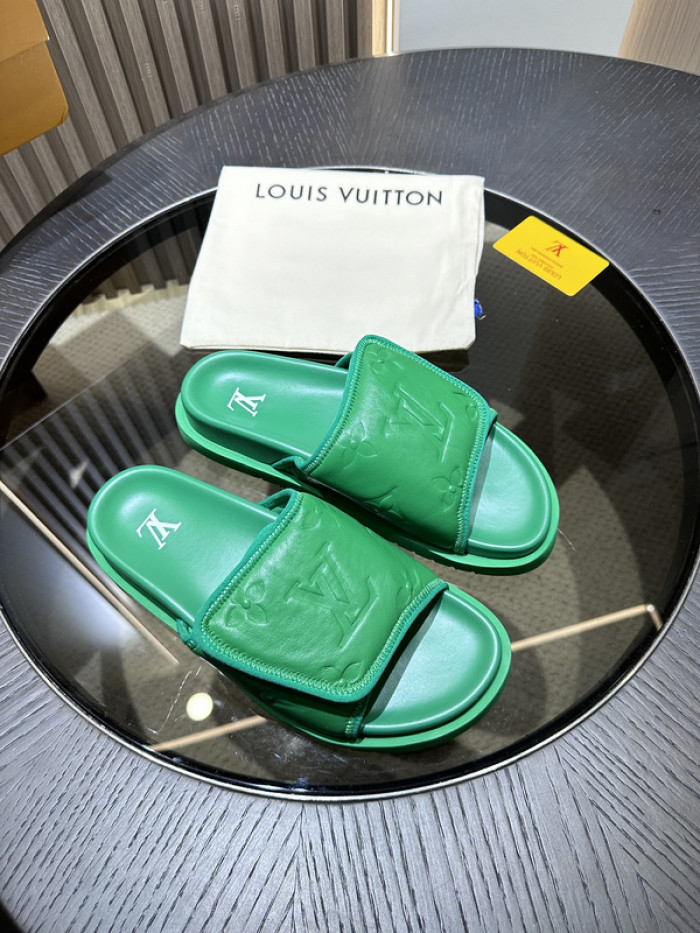 L&V SLIPPERS