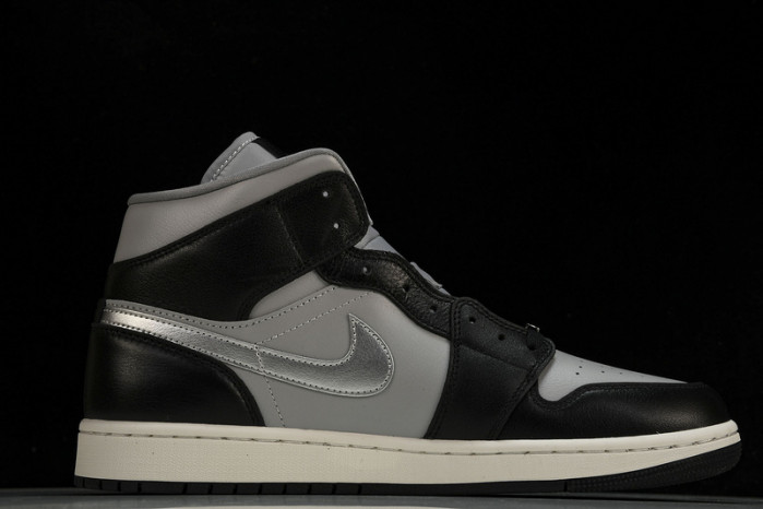 WMNS Air Jordan Mid SE FB9832-002