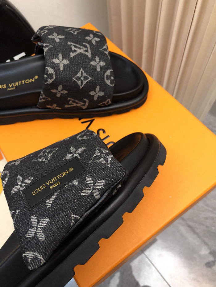 L&V SLIPPERS