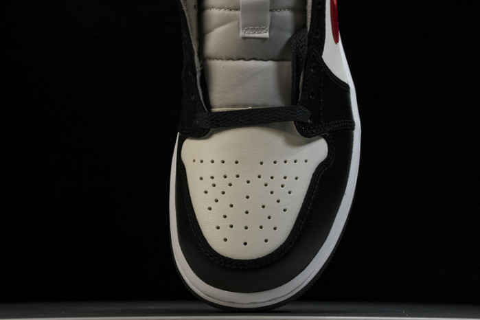 WMNS Air Jordan 1 Mid“Black Toe” BQ6472-160