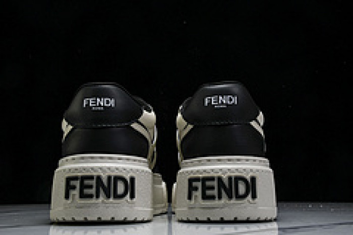 FEND1 SNEAKERS PANKICK