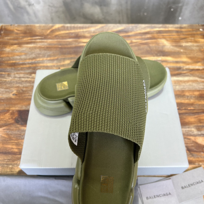 BLEN DESIGNER SLIPPERS