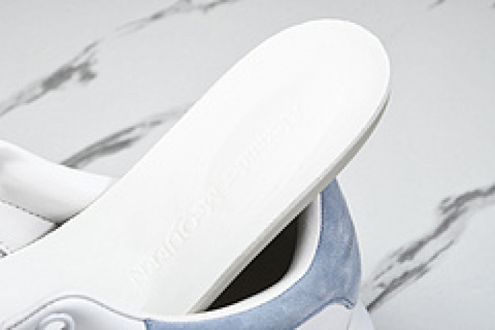 Alexander McQueen sneaker