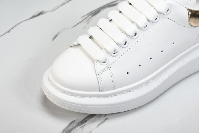 Alexander McQueen sneaker