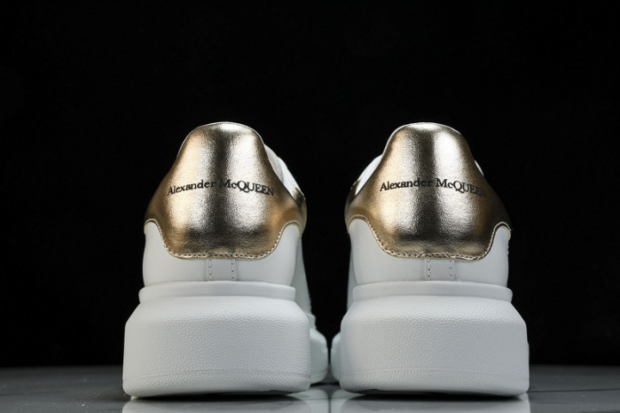 Alexander McQueen sneaker