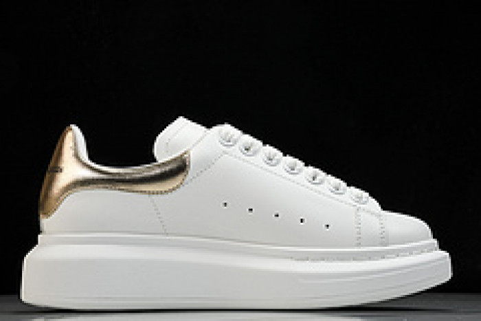 Alexander McQueen sneaker