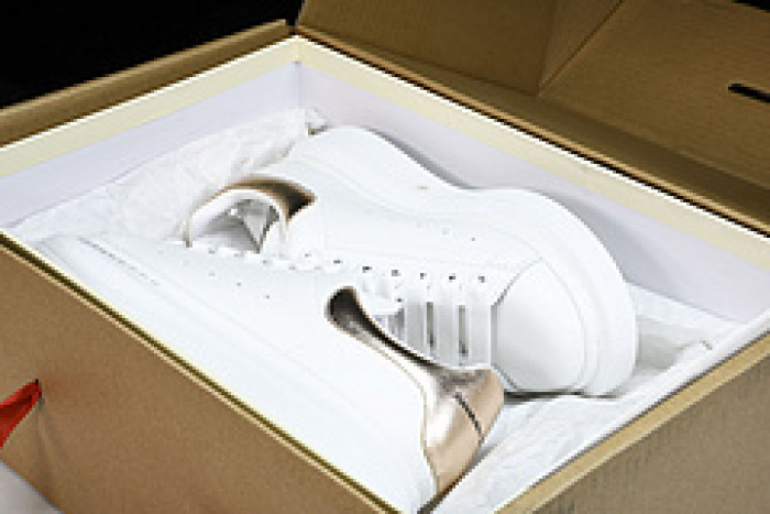 Alexander McQueen sneaker
