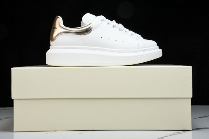 Alexander McQueen sneaker