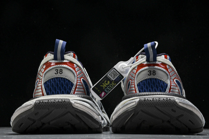 BLEN Phantom Sneaker 778698 W3XLL 0525