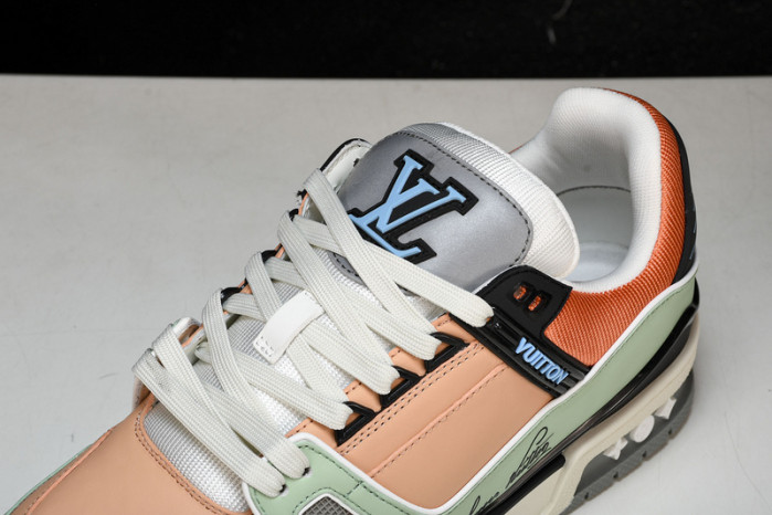 L&V SNEAKERS
