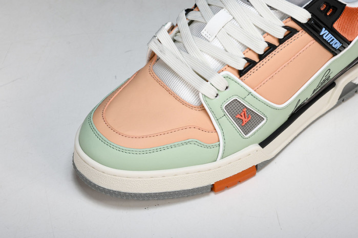 L&V SNEAKERS
