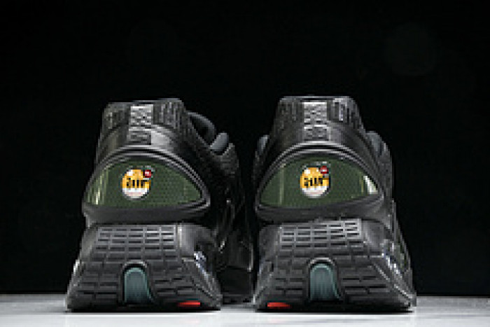 S*p*e x nk air max dn fz4044-001