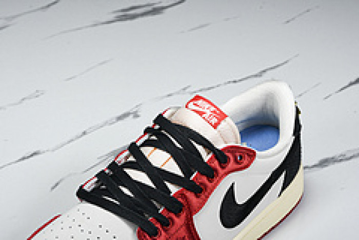 Jordan 1 Retro Low OG Trophy Room Away FN0432-100