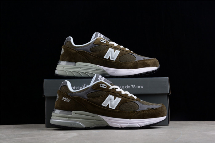 New Balance M993