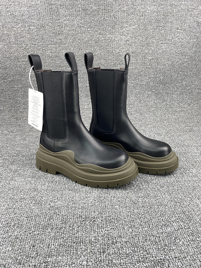 BOTTEGA VENETA SNEAKER