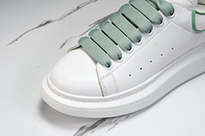 Alexander McQueen sneaker