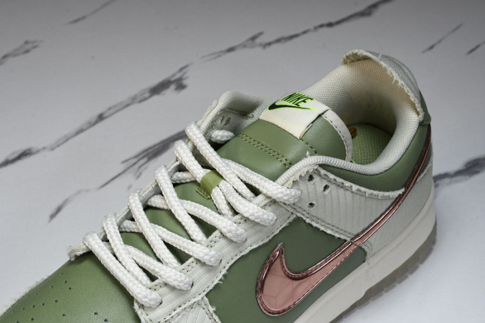 Nk Dunk Low "Be 1 Of One" FQ0269-001