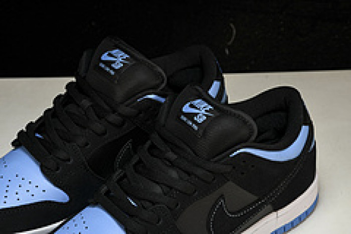 NK Dunk SB Low“Sub Zero” 304292-048