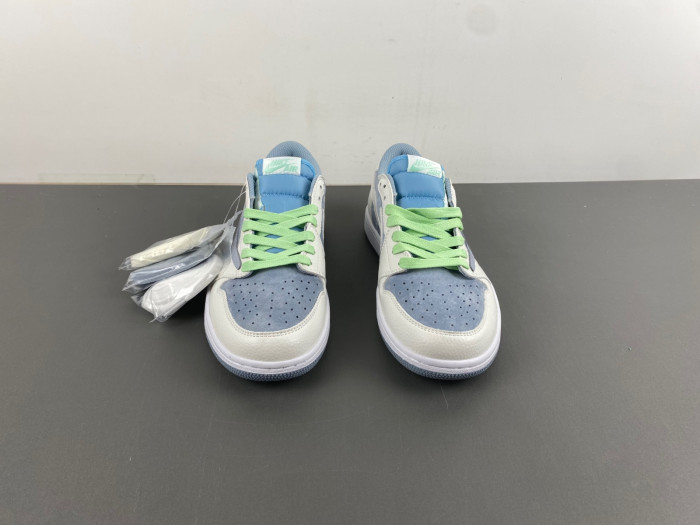 Travis Scott x Air Jordan 1 DM7866-888