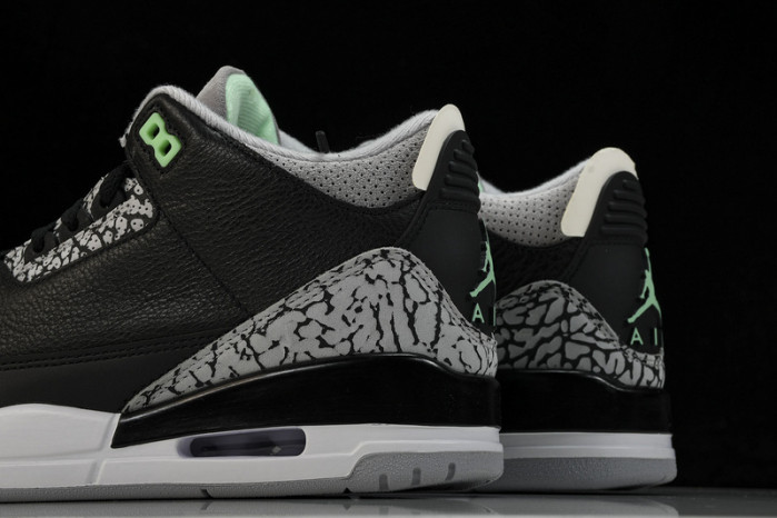 AIR JORDAN 3 "GREEN GLOW" CT8532-031