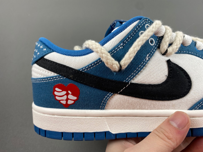 Nike Dunk Low DV0834-101