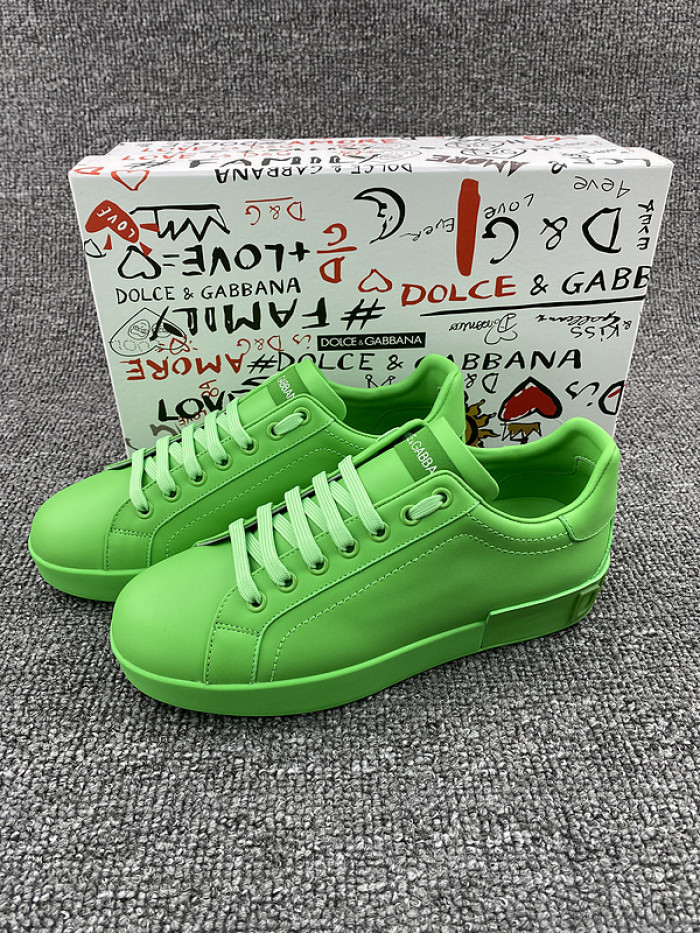 DG sneaker