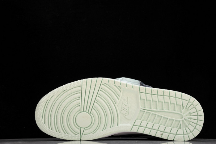 Air Jordan 1 Retro High OG NRG 61428 100